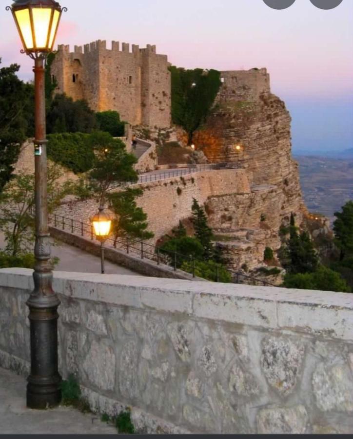 Casa Vacanze Dorotea Βίλα Valderice Εξωτερικό φωτογραφία